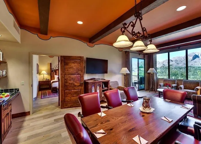 Hacienda Del Sol Guest Ranch Resort
