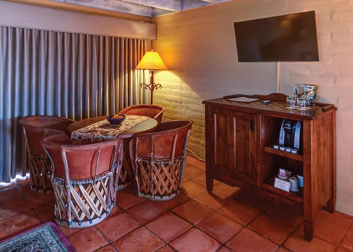 Hacienda Del Sol Guest Ranch Ośrodek wypoczynkowy 3*