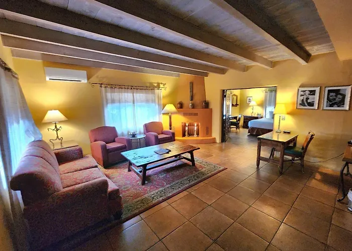 Ośrodek wypoczynkowy Hacienda Del Sol Guest Ranch 3*