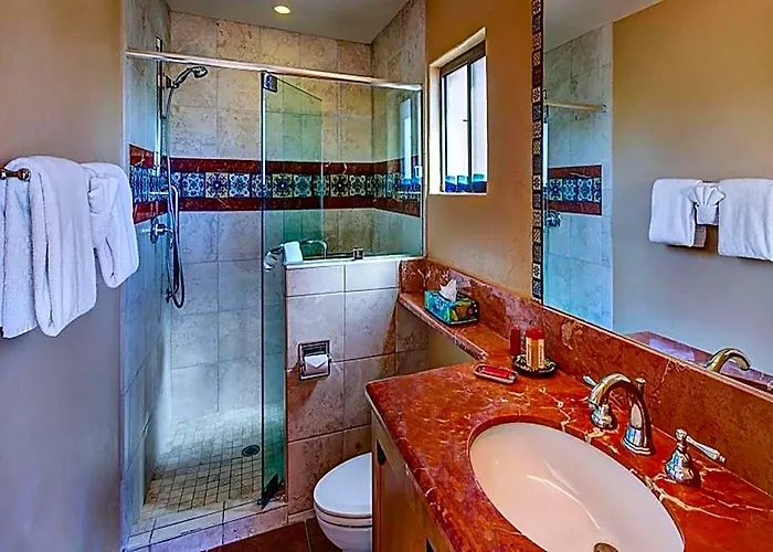 Hacienda Del Sol Guest Ranch 3*