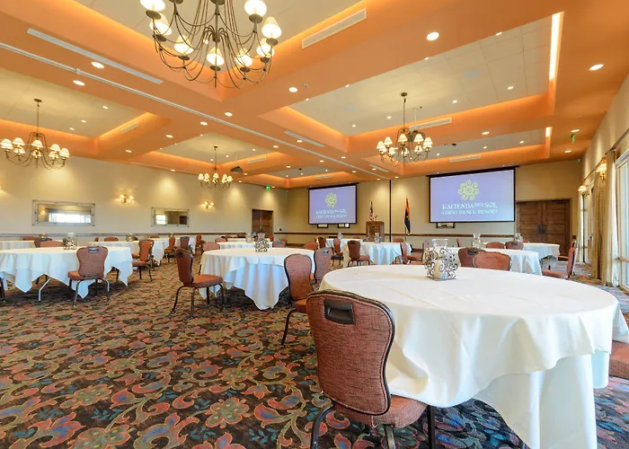 Hacienda Del Sol Guest Ranch 3*