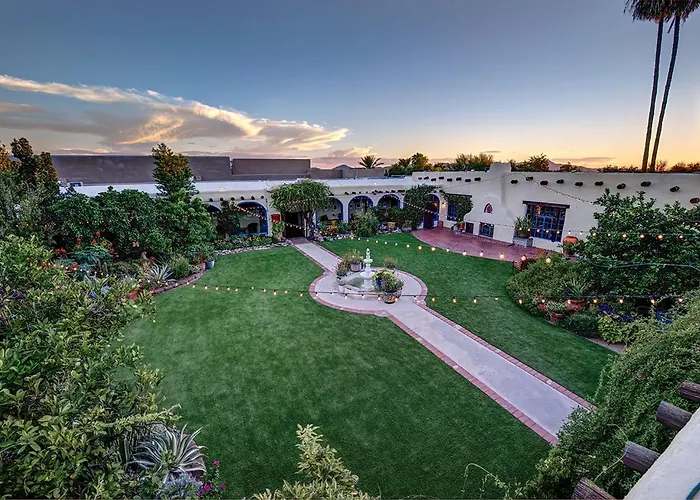 Hacienda Del Sol Guest Ranch